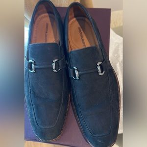Johnston and Murphy dress shoes